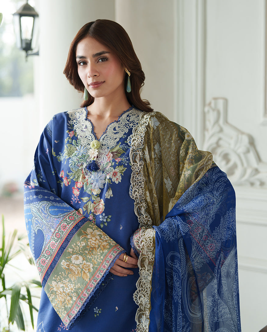 Roheenaz | Whispered Florals | Gentle Petals