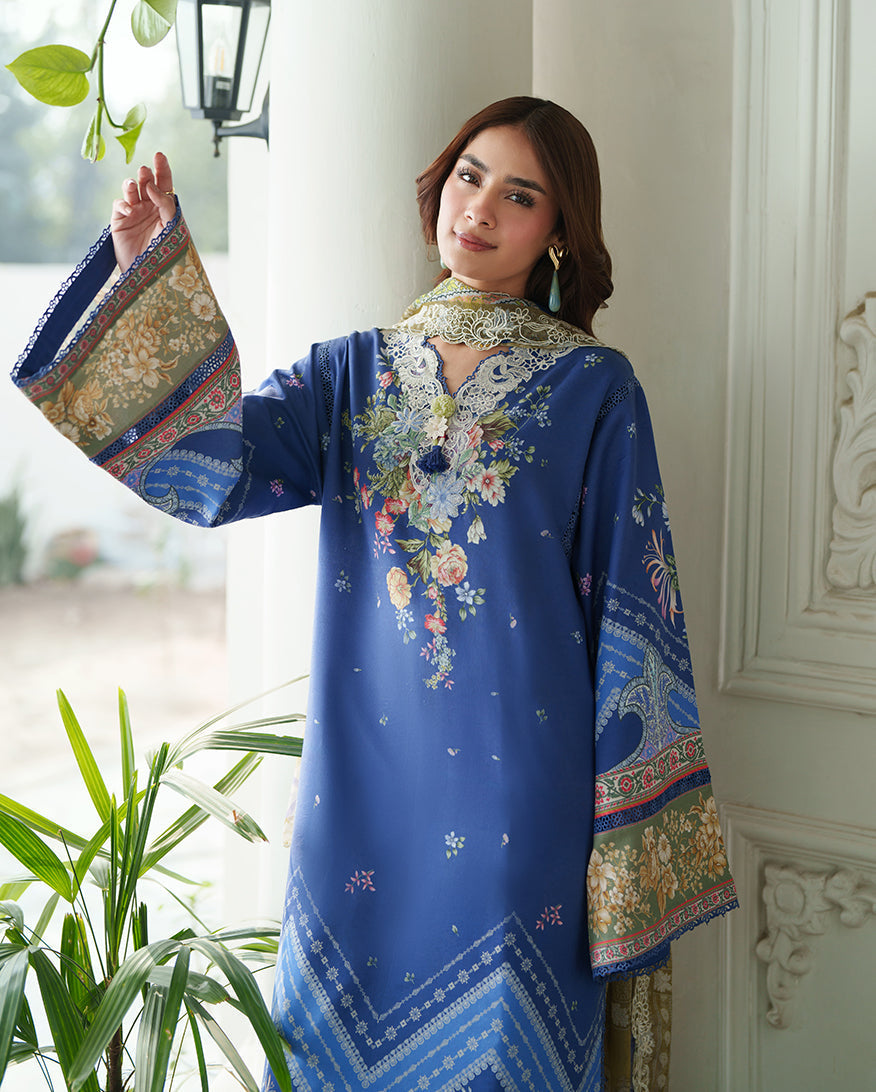 Roheenaz | Whispered Florals | Gentle Petals