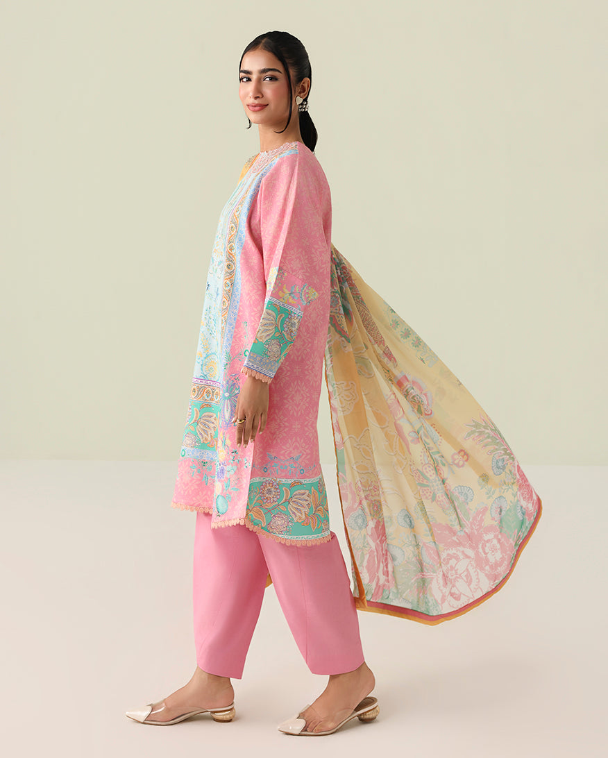 Roheenaz | Rosette Lawn | Golden Hour