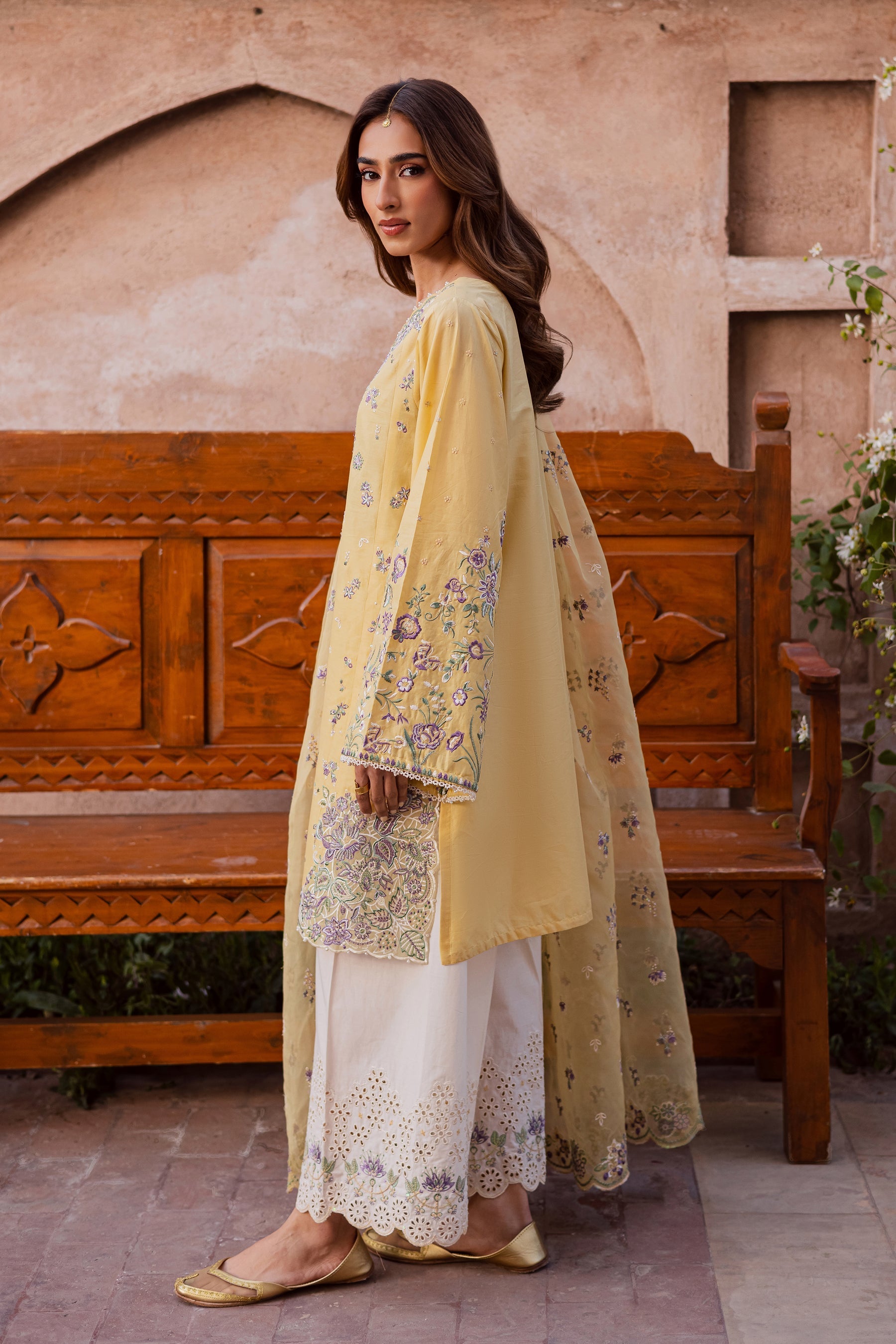 Batik | Festive Eid 26 | Goldilocks