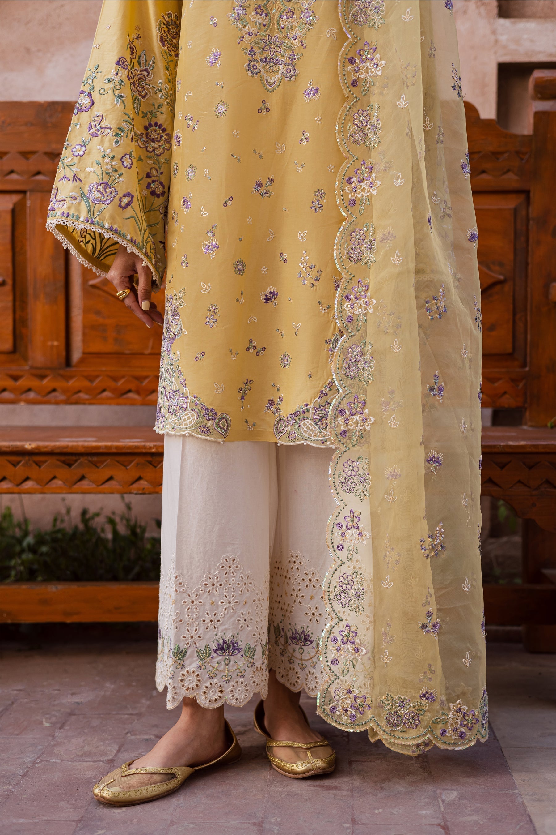 Batik | Festive Eid 26 | Goldilocks