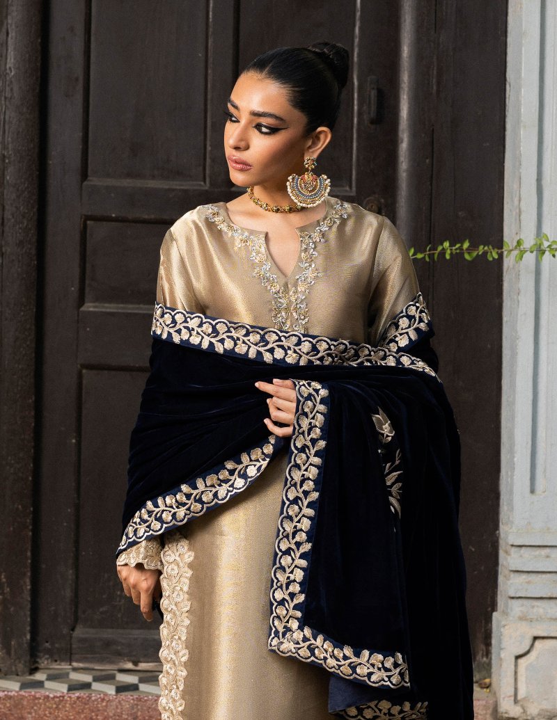 Hue Pret | Luxury Formals | Hania