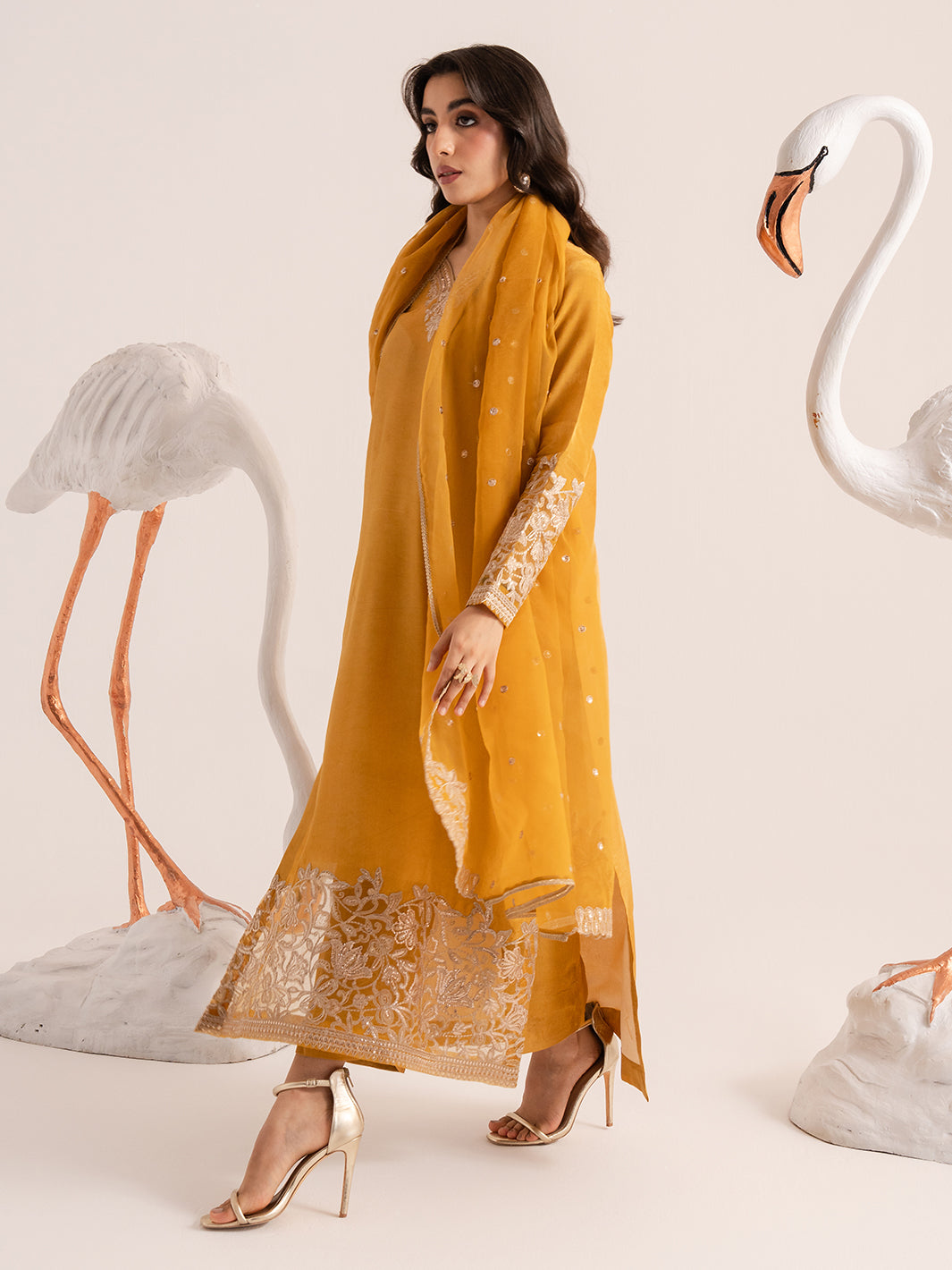Izel | The Silk Chapter | Honeydew