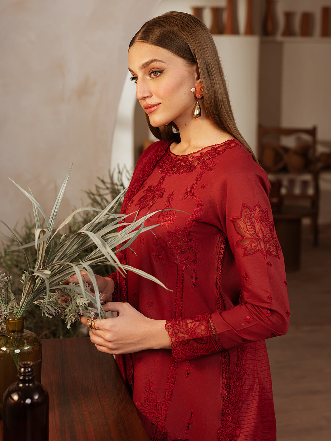 Mahnur | Florence Luxury Lawn 25 | HOORAIN