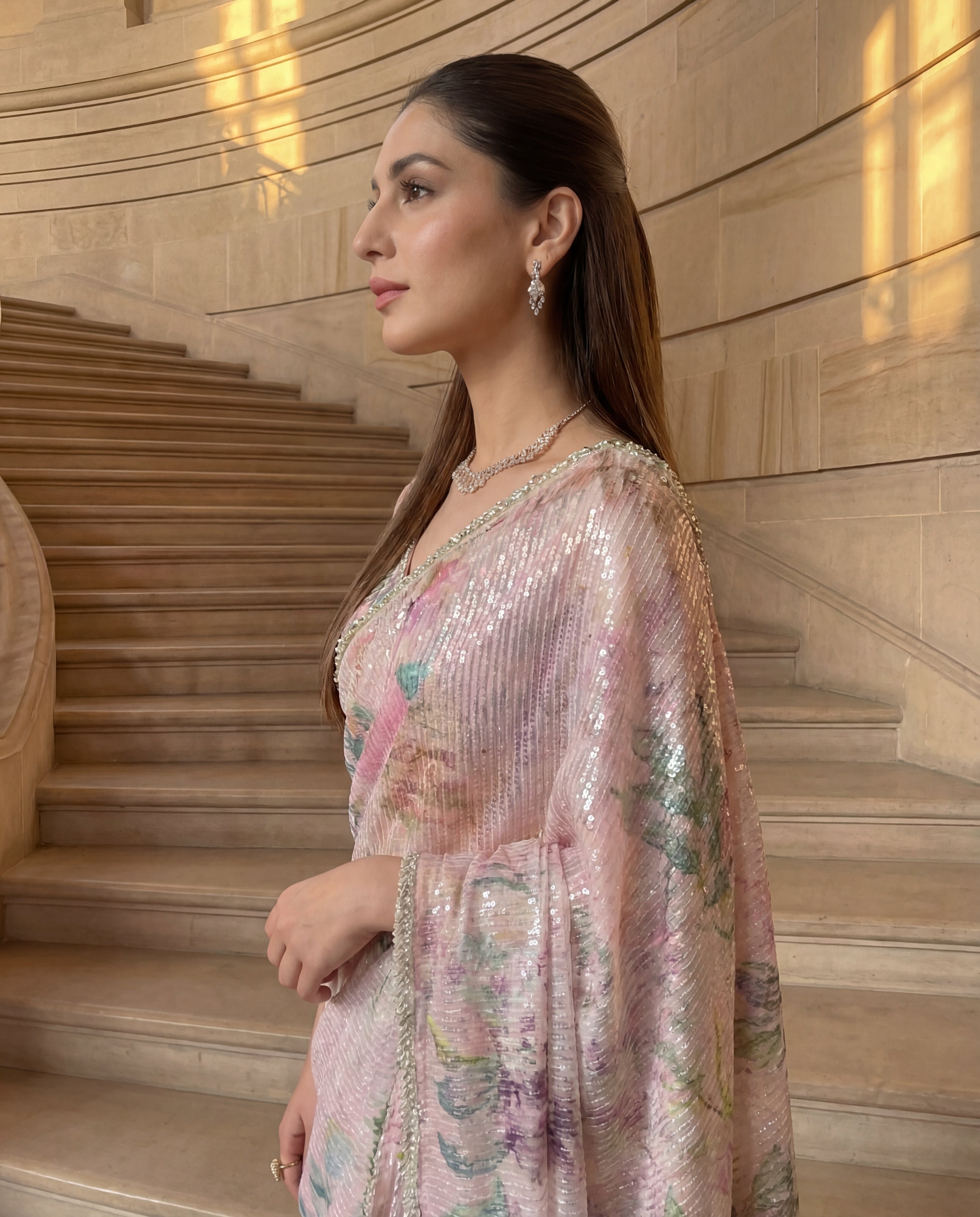 Threads and Motifs | Formal Outfits | 10578