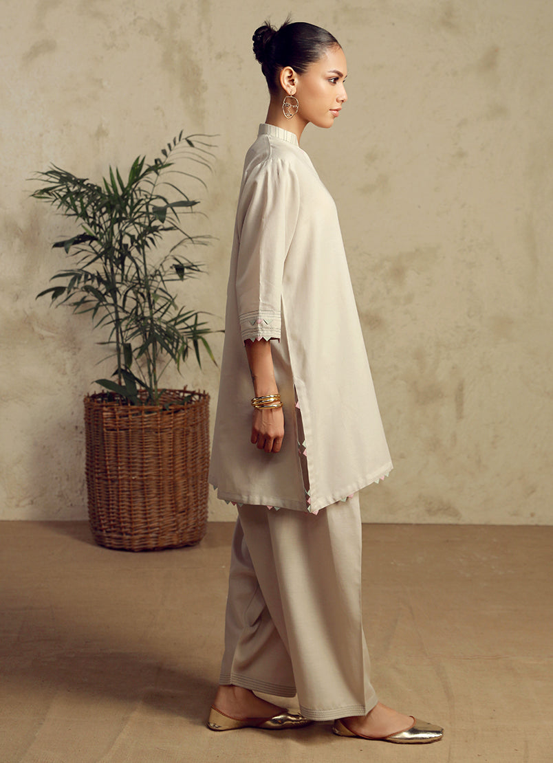Image | Spring Basics 25 | IJSL-213715