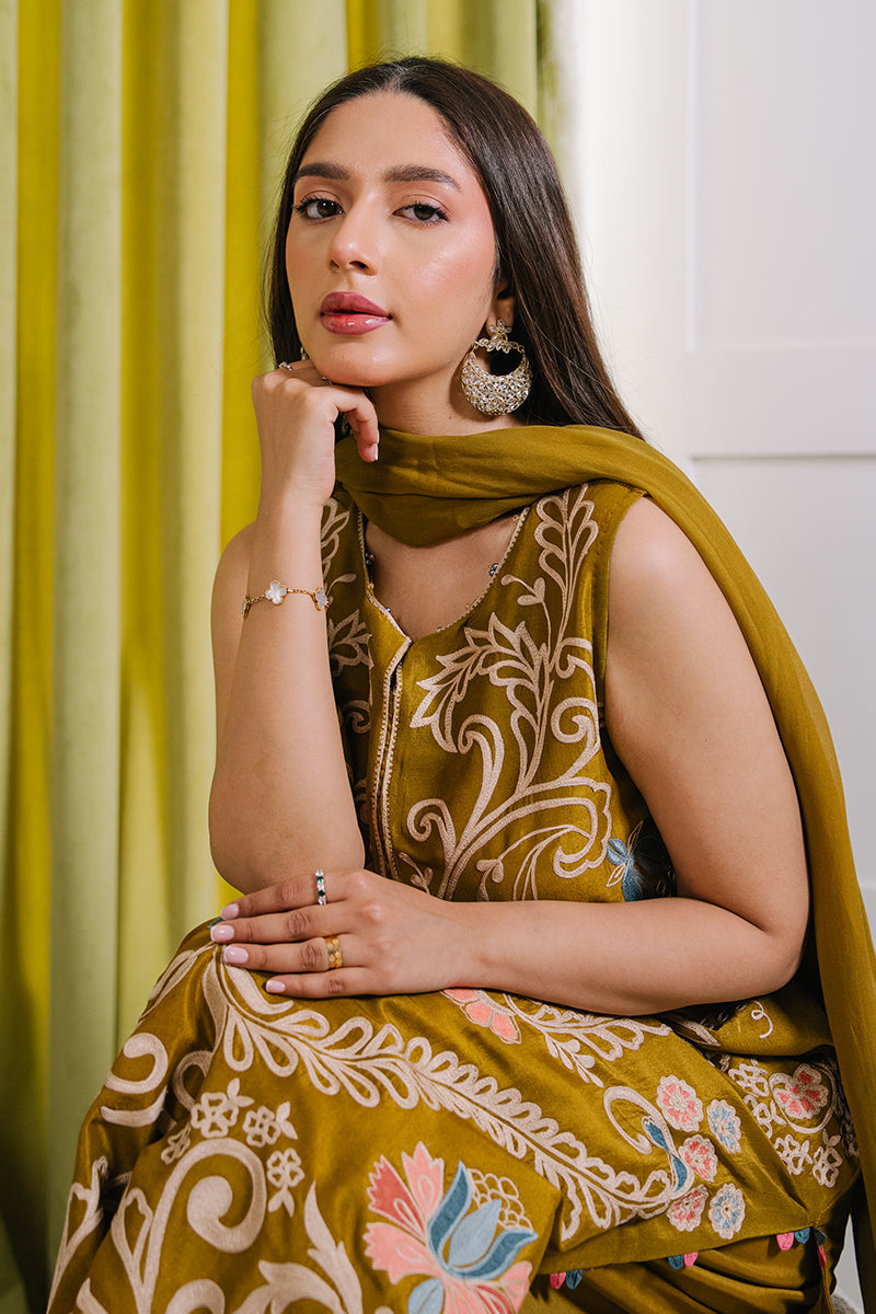 Mina Hassan | Signature Luxe 25 | La Boheme