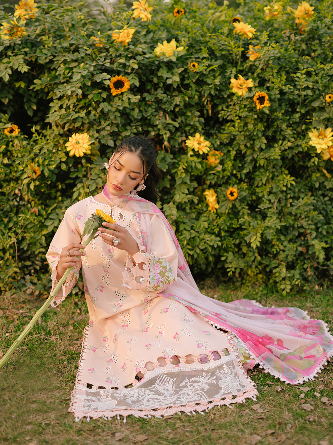 Parishay | Ivy Bloom Luxury Lawn | IVY-10