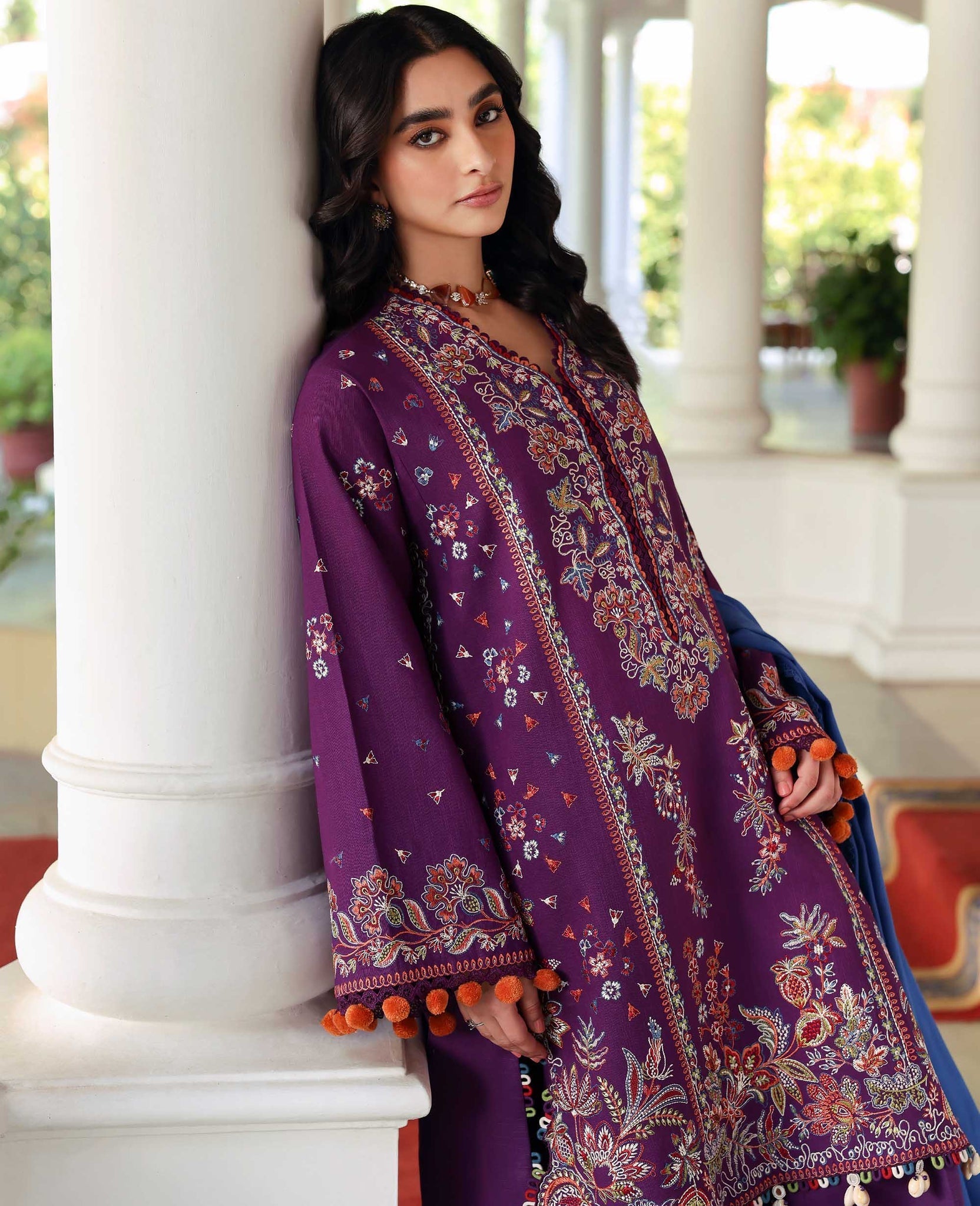 Republic Womenswear | Amaris Luxury Shawl 25 | Kaia