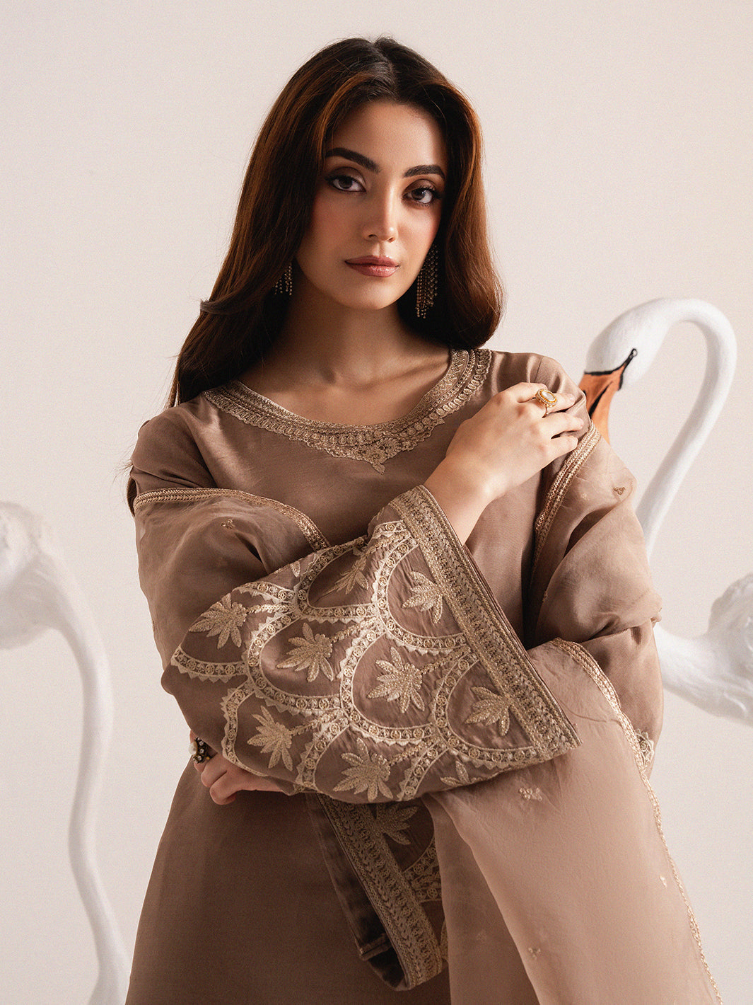 Izel | The Silk Chapter | Khaki