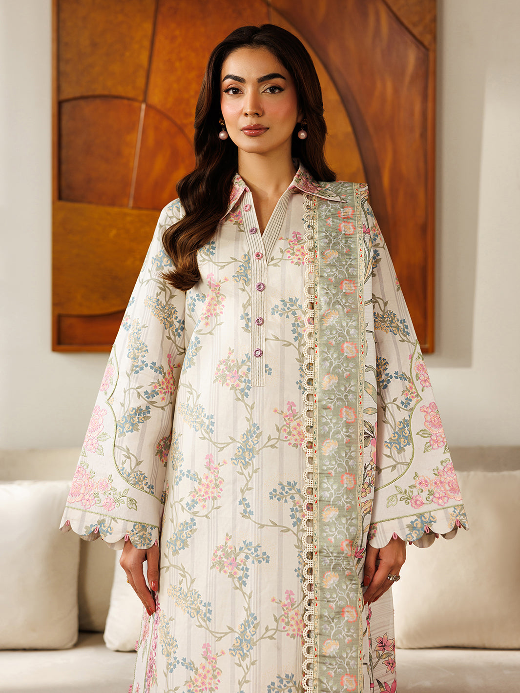 Mahnur | Leila Lawn 26 | L-03