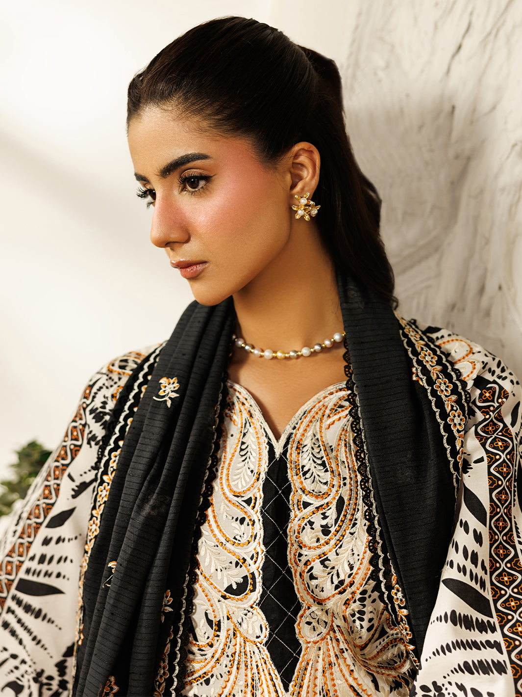 Mahnur | Leila Lawn 26 | L-08