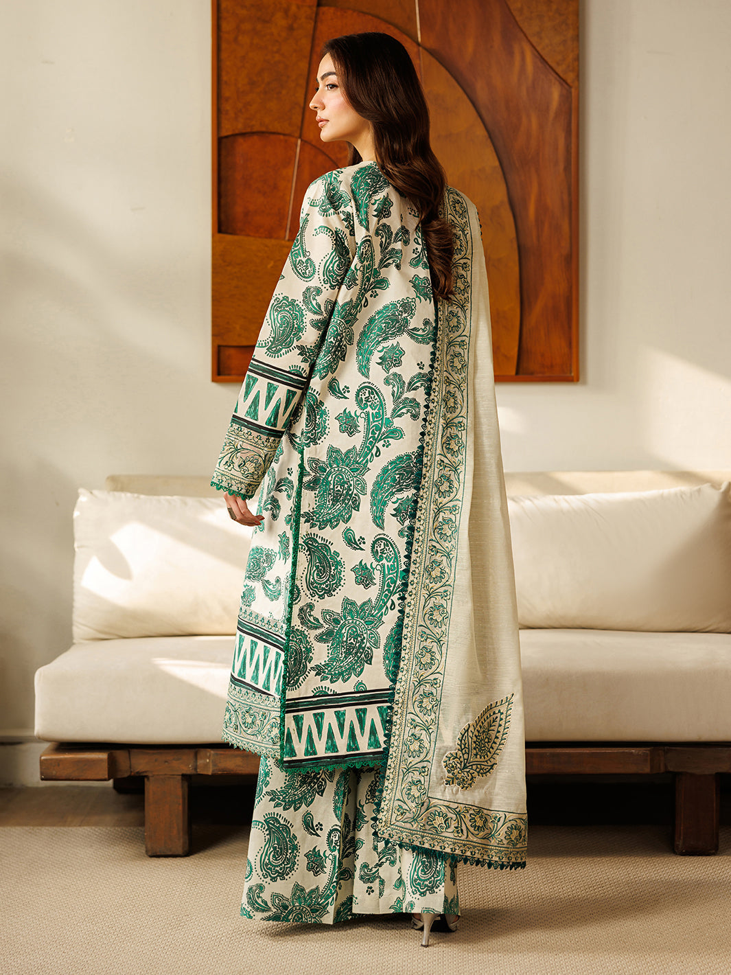 Mahnur | Leila Lawn 26 | L-14