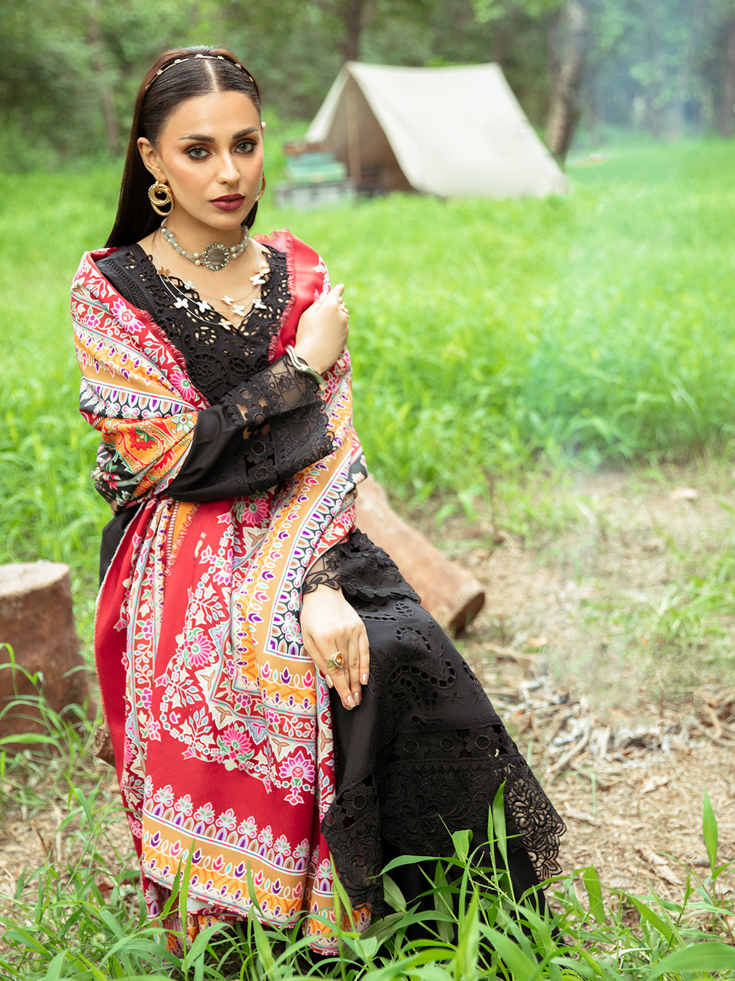 Mahnur | Hazel Winter 24 | LYLAH