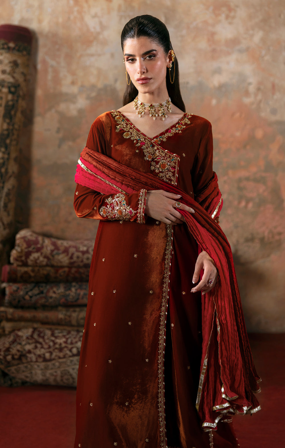 Maya | Viola Luxe Velvet 25 | MEHRI
