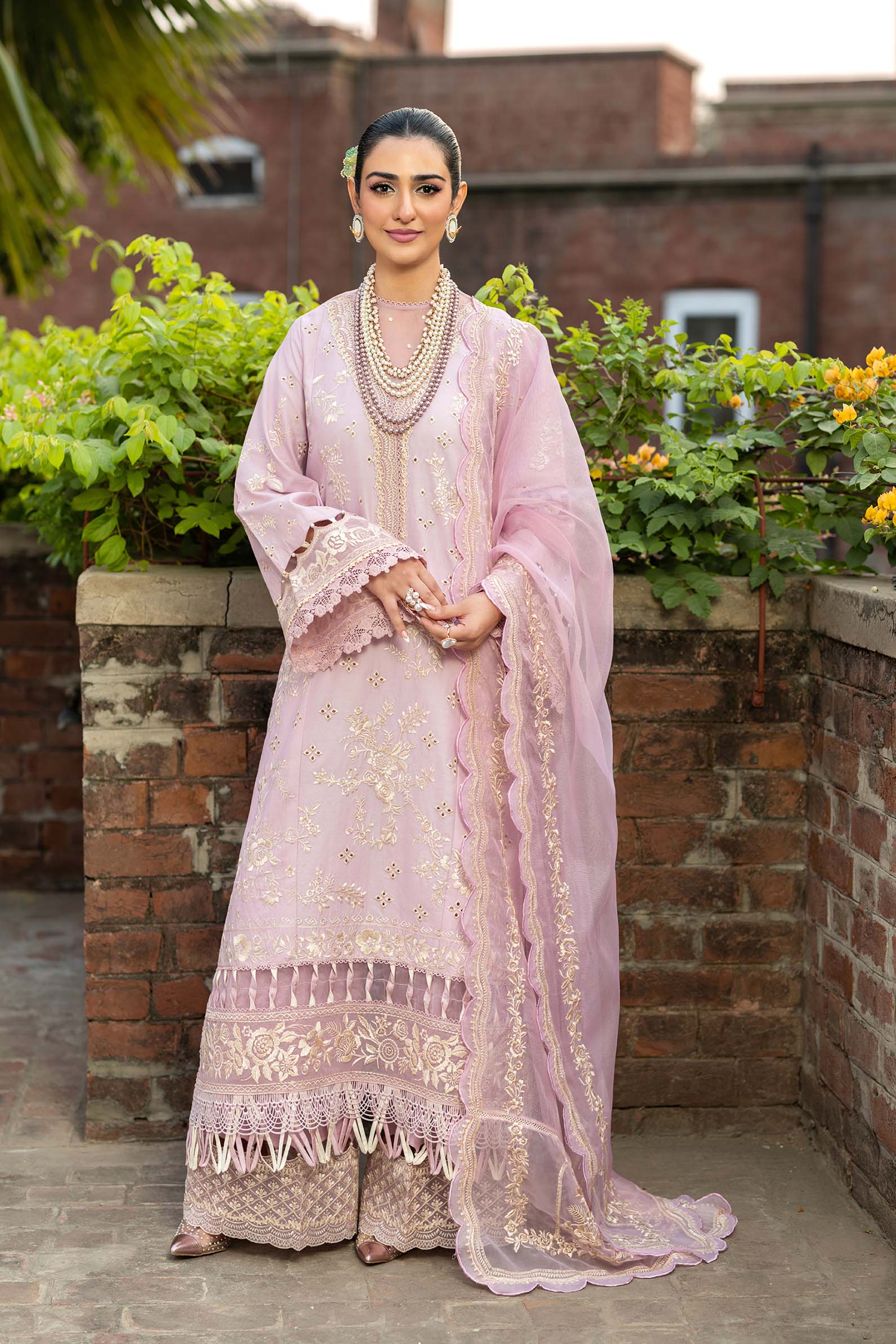 Maryam Hussain | Luxury Lawn 25 | Samar