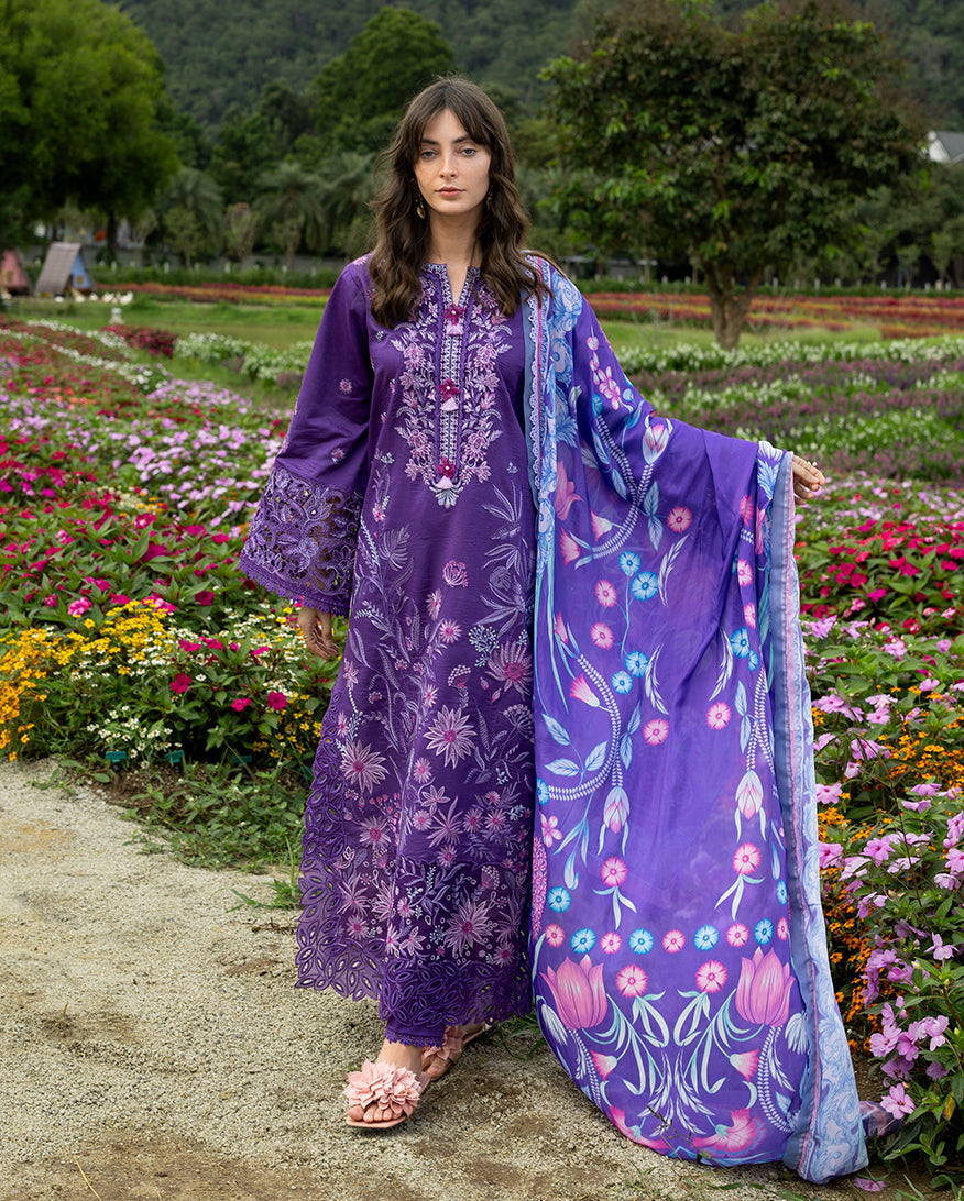 Mushq | The Secret Garden Lawn | Lily Veil