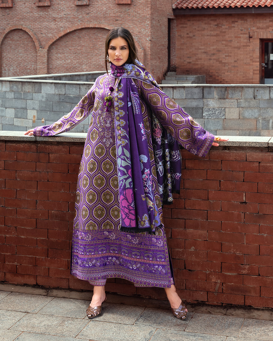 Mushq | Winter Broadway 25 | Luce Toscana