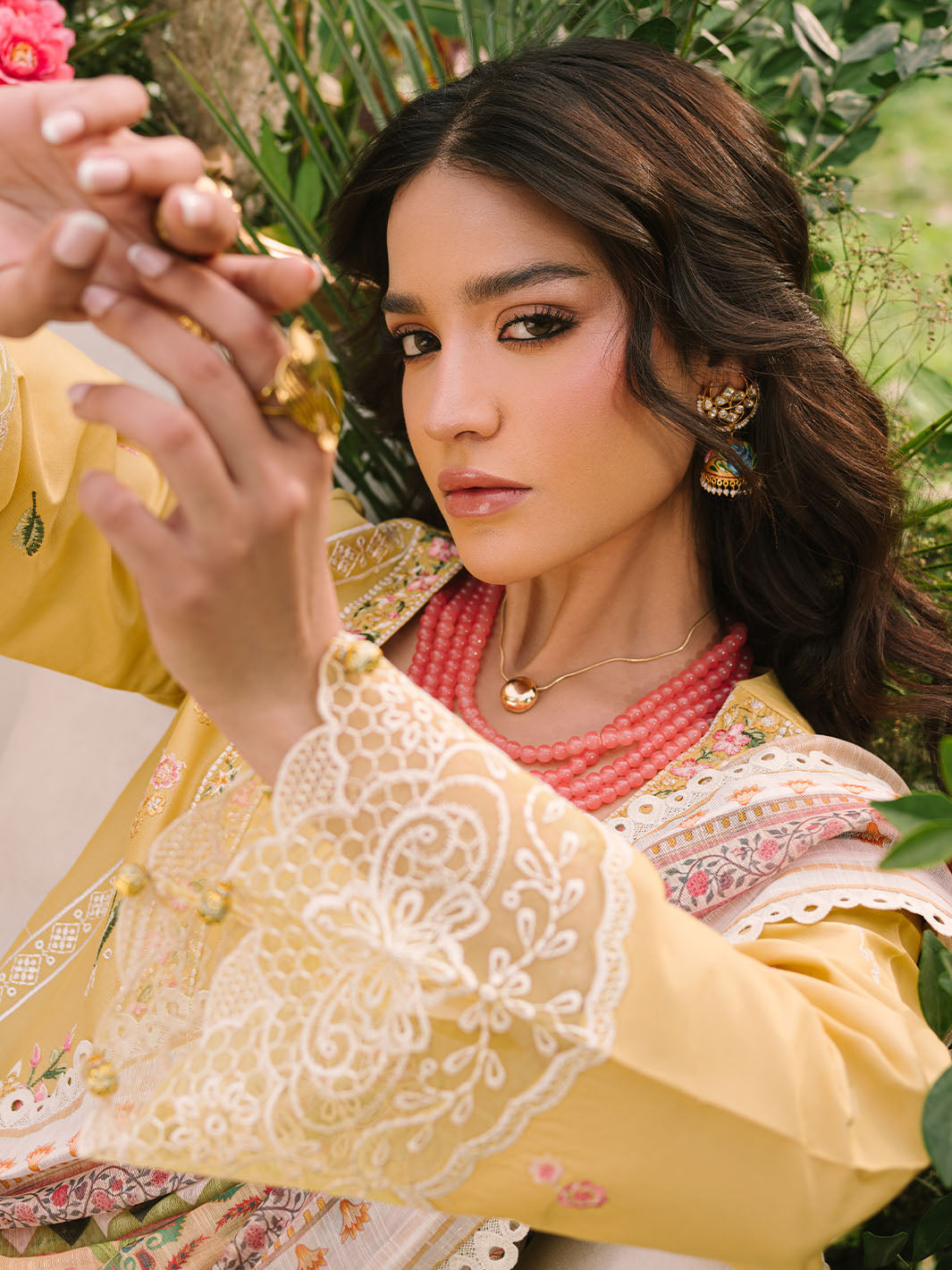 Mahnur | Dahlia Luxury Lawn 25 | Lya
