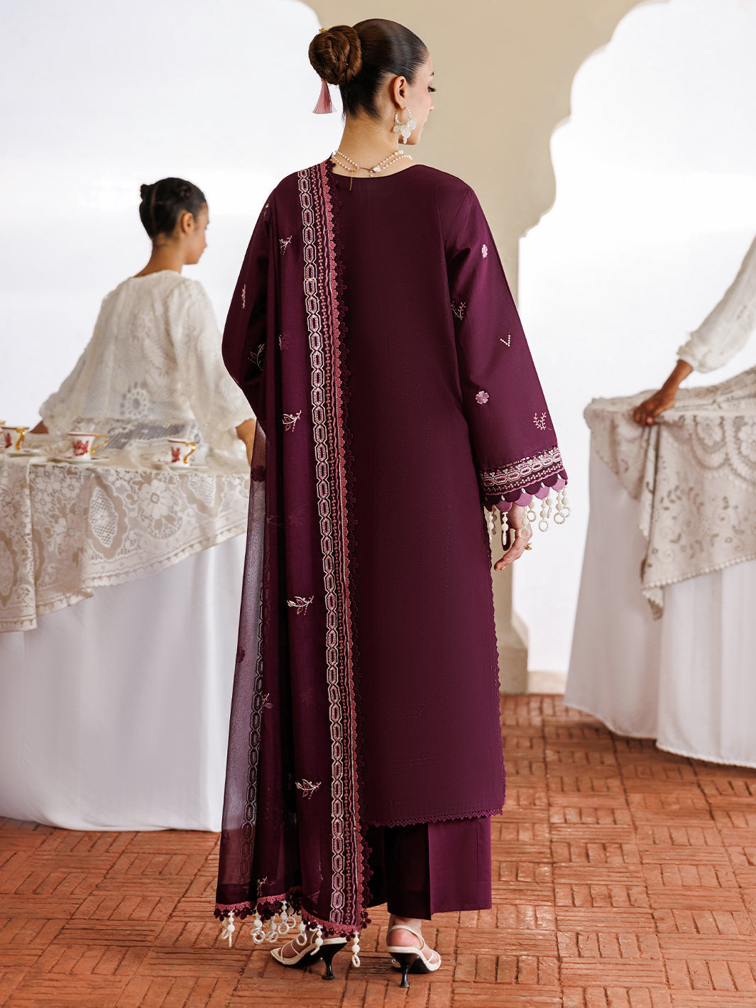 Mahnur | Morbagh Luxury Lawn 26 | M-02