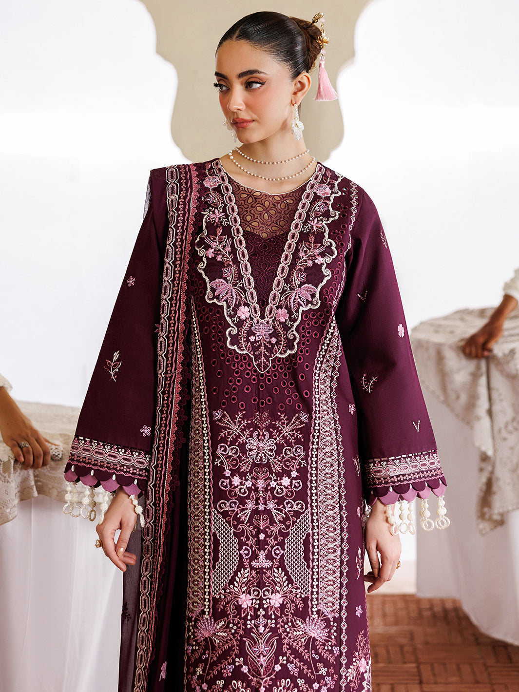 Mahnur | Morbagh Luxury Lawn 26 | M-02