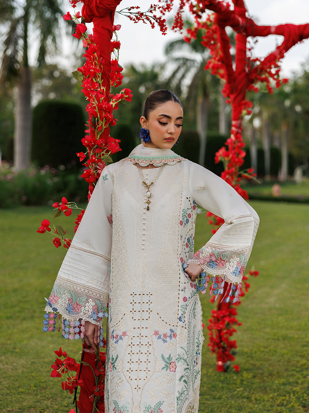 Mahnur | Morbagh Luxury Lawn 26 | M-03