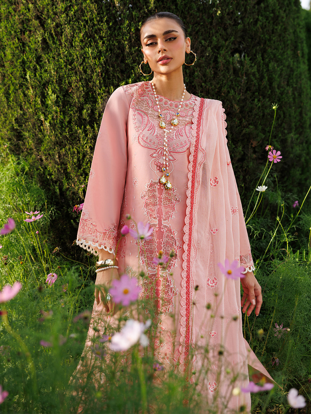 Mahnur | Morbagh Luxury Lawn 26 | M-05