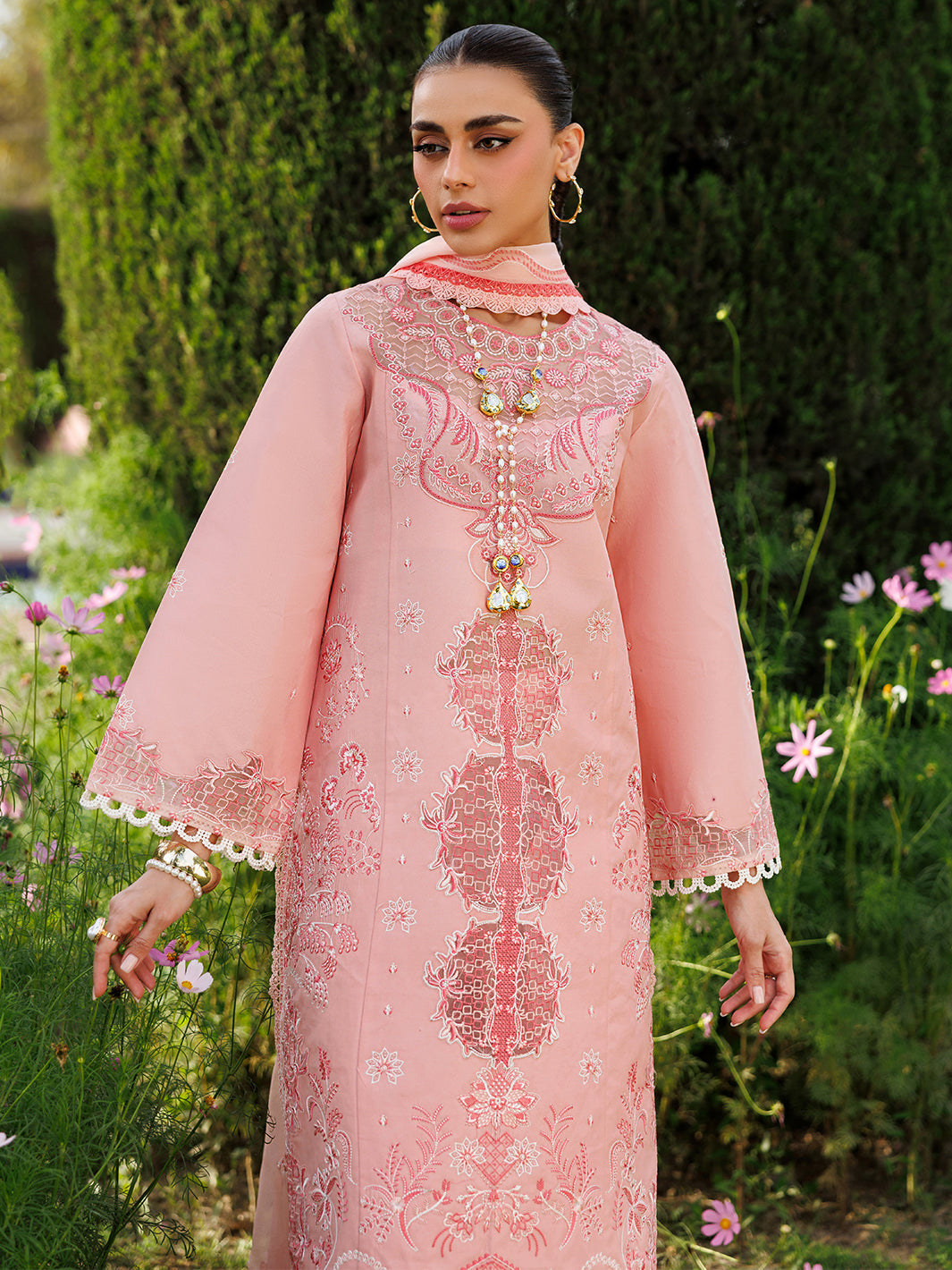 Mahnur | Morbagh Luxury Lawn 26 | M-05