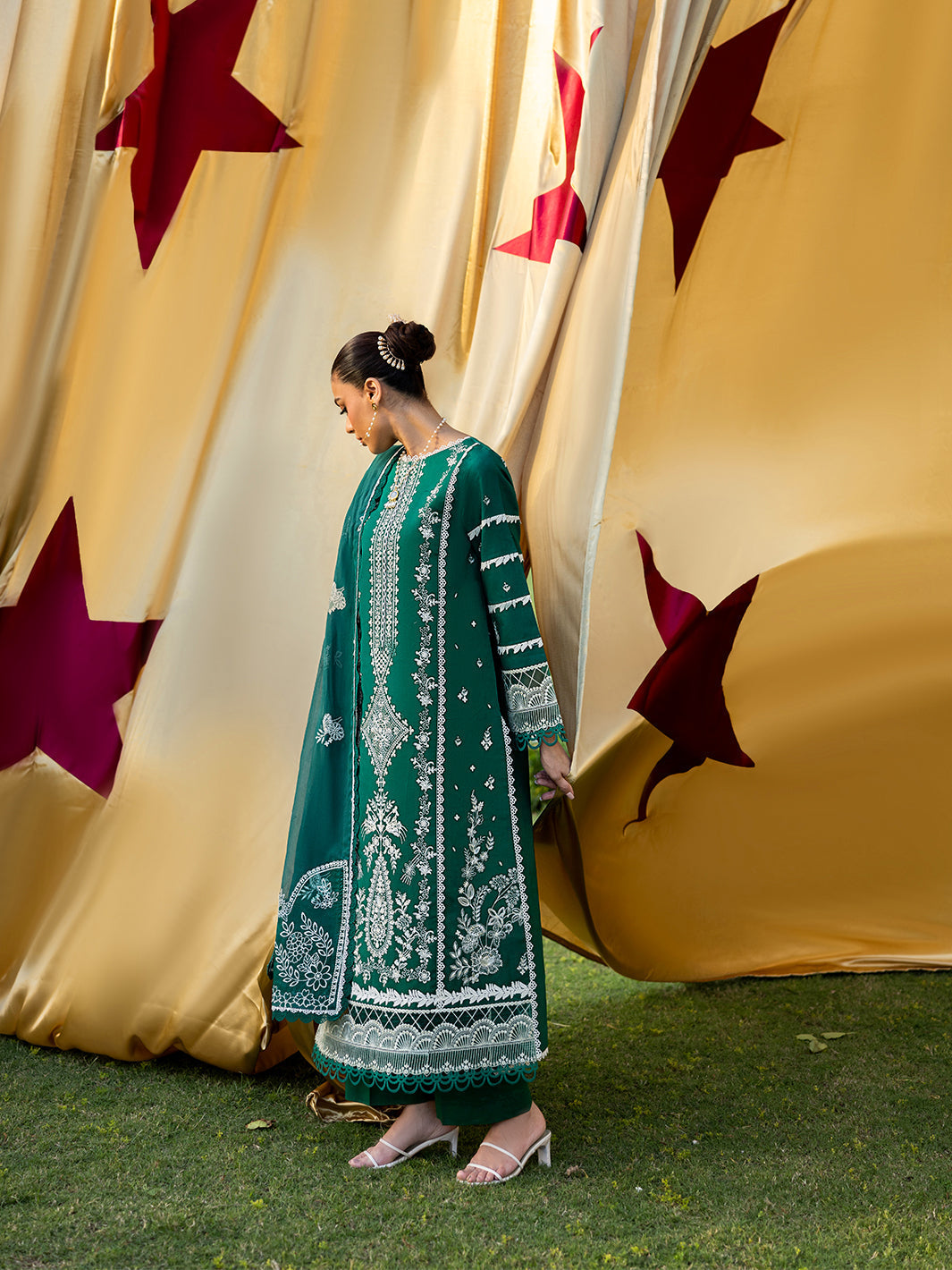 Mahnur | Morbagh Luxury Lawn 26 | M-09