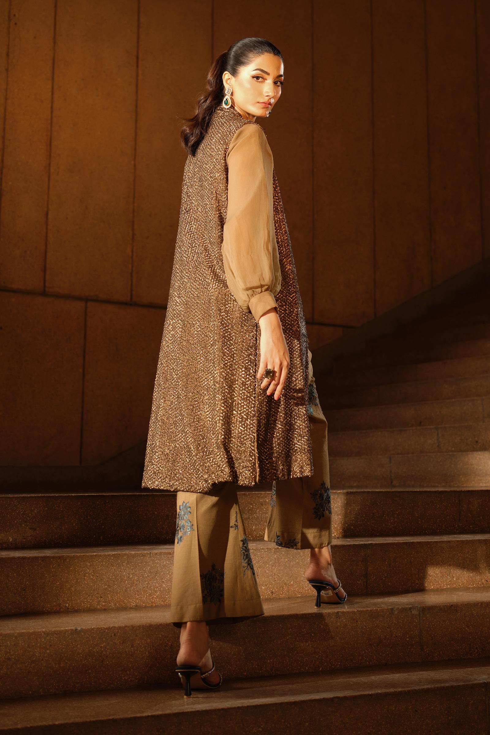 Maria B | Pre fall Dresses | MBS-W25-21 C