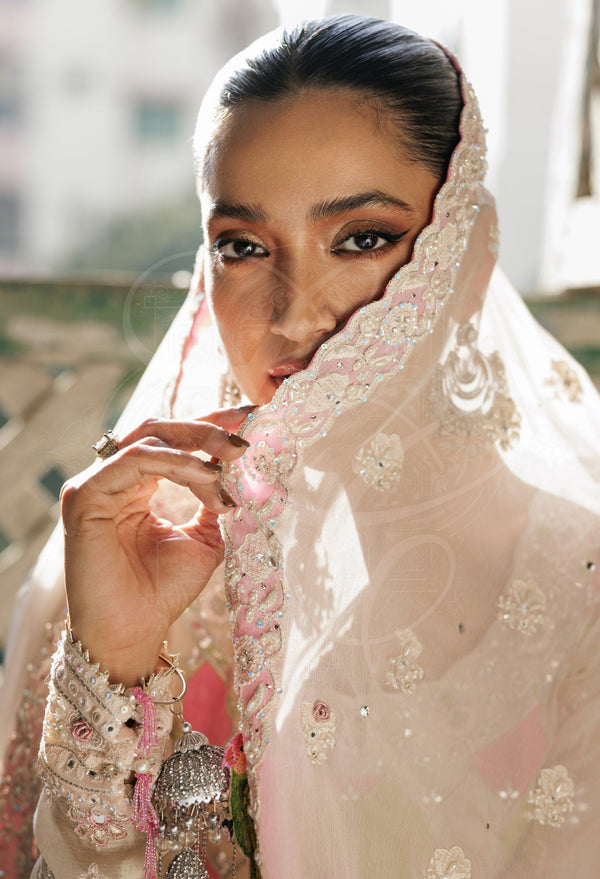 Layla Chatoor | Luxury Pret | Mahiraa Chikankari Peshwas