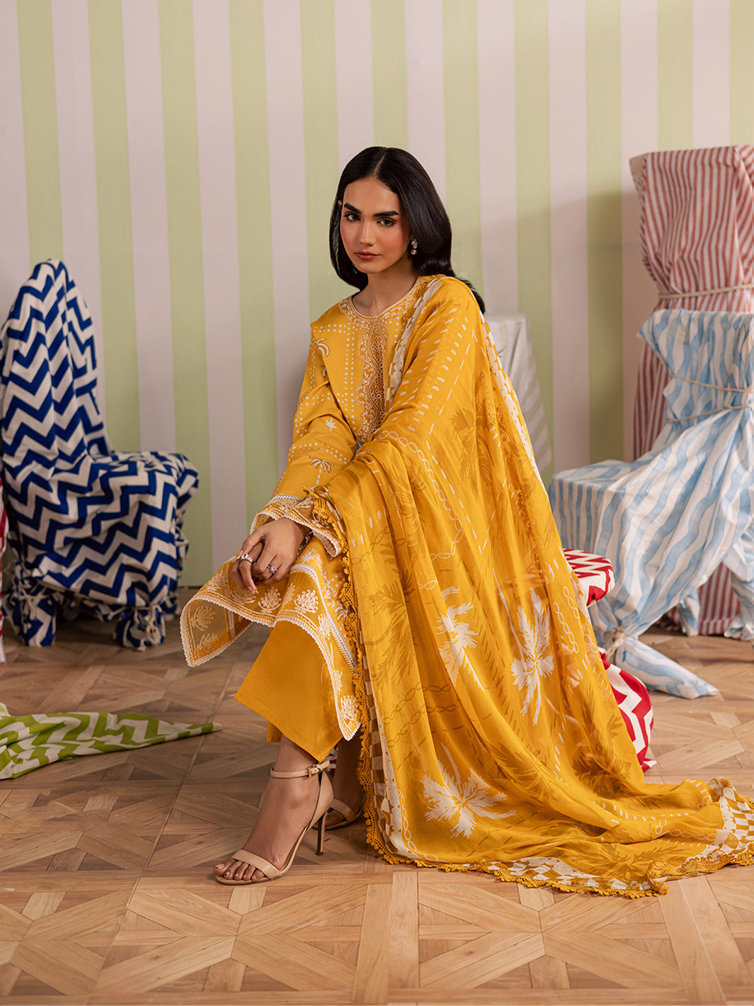 Mahnur | Jahaan Lawn 26 | MJ-03