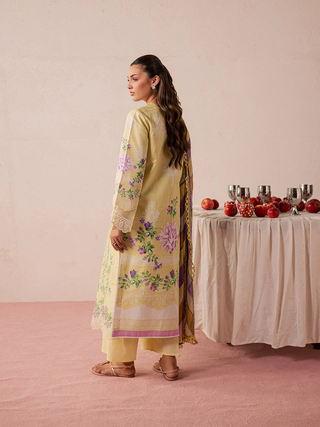 Mahnur | Jahaan Lawn 26 | MJ-07