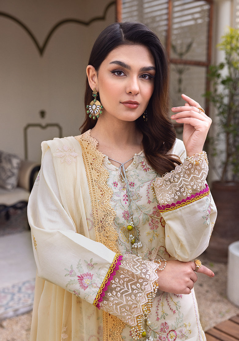 Lala | La Belle Luxe | Zinnia