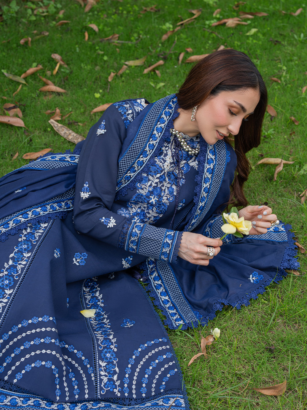 Mahnur | Amaya Lawn 26 | MU-01