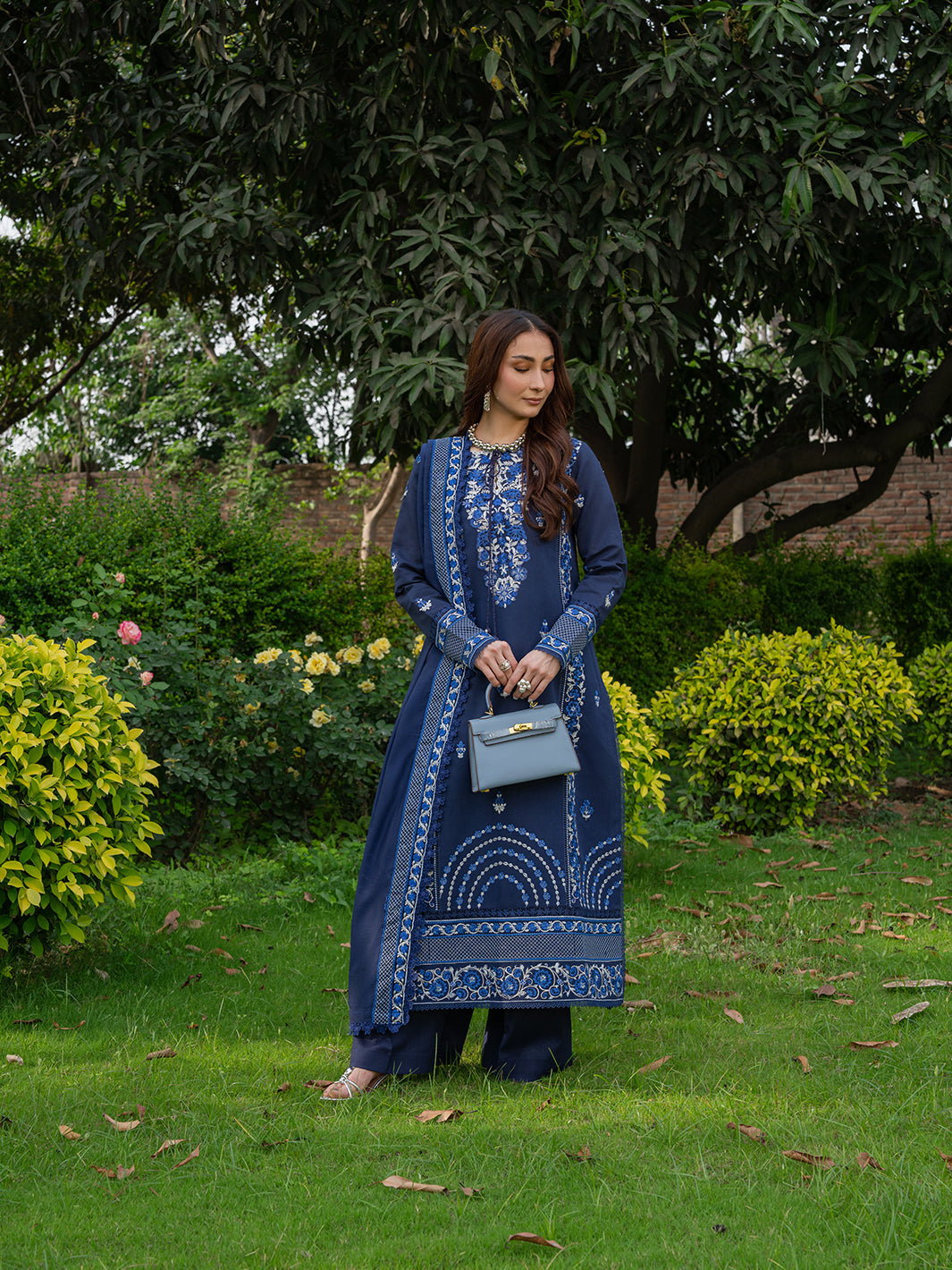 Mahnur | Amaya Lawn 26 | MU-01