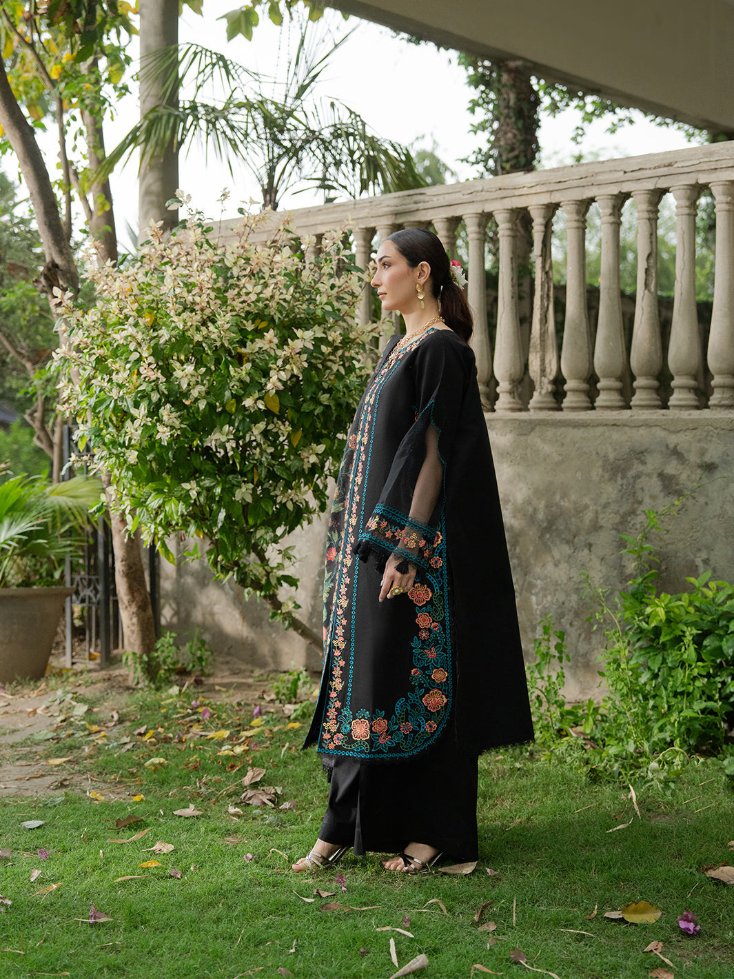 Mahnur | Amaya Lawn 26 | MU-06