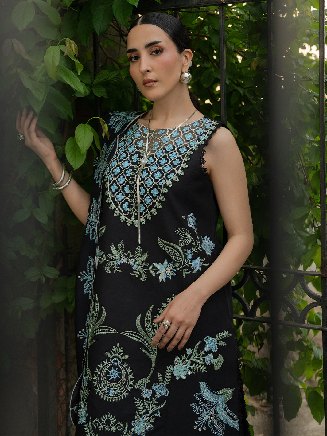 Mahnur | Amaya Lawn 26 | MU-11