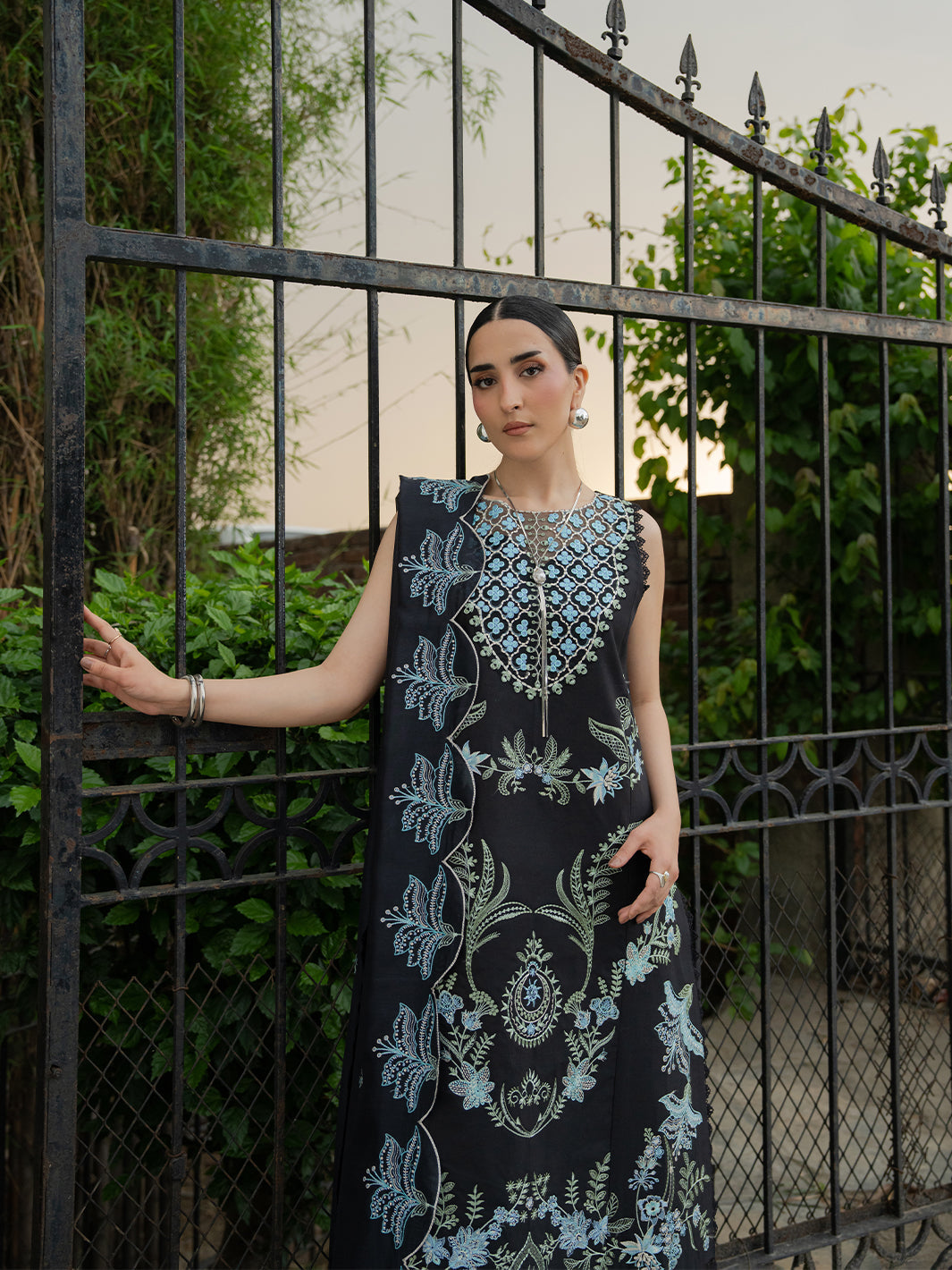 Mahnur | Amaya Lawn 26 | MU-11