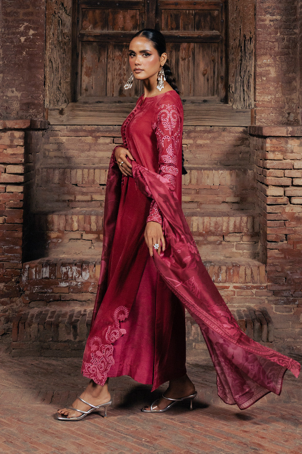 Maryum N Maria | Gulshan e Makhmal | ZOÃ - MSS5611