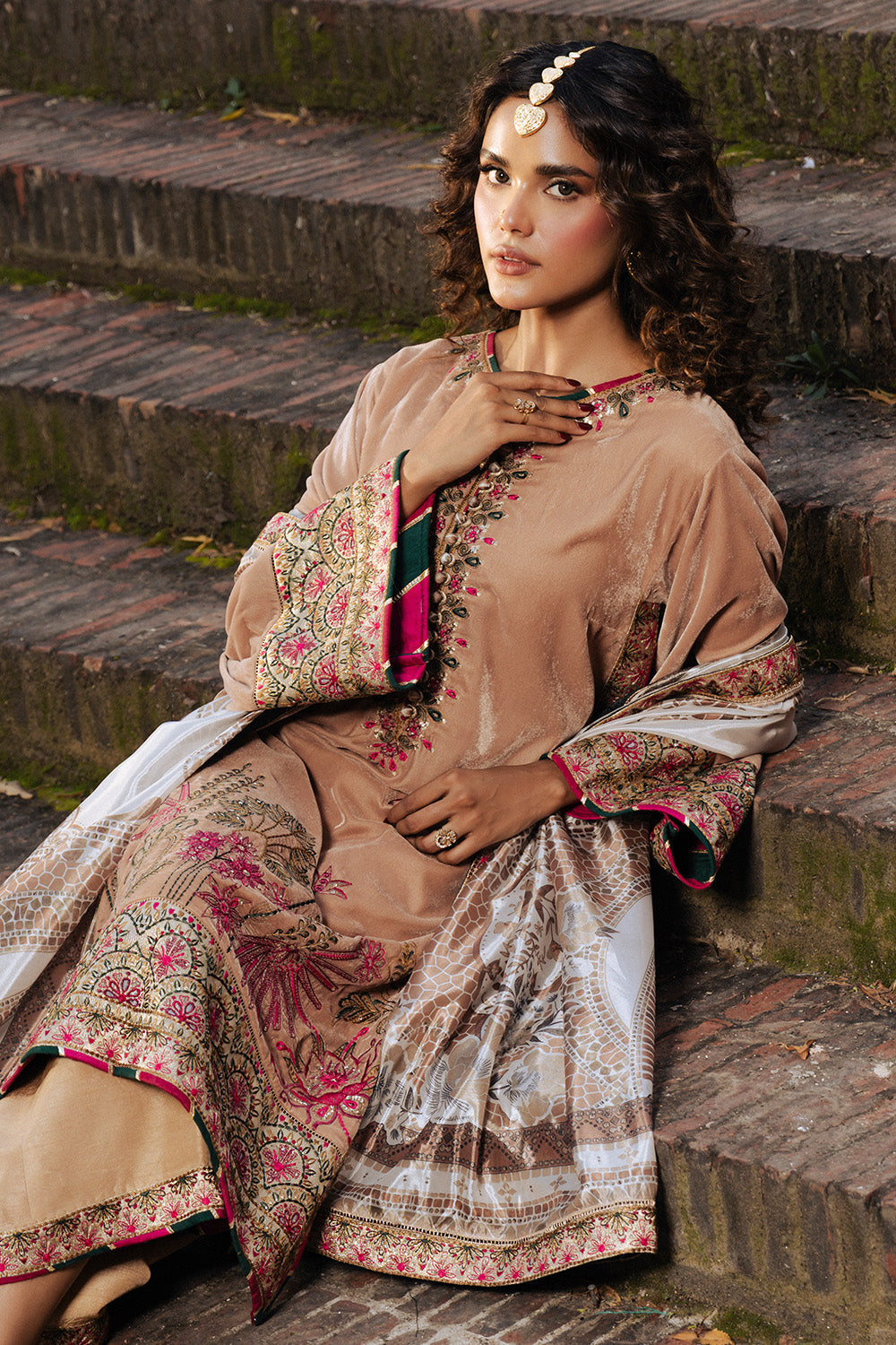 Maryum N Maria | Gulshan e Makhmal | ALIZÃ - MSS5612