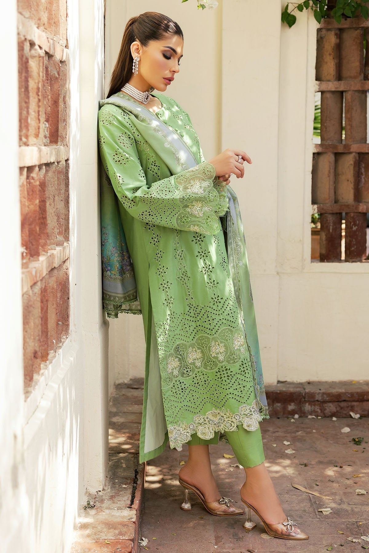 Motifz | Summer Lawn 24 | 4703