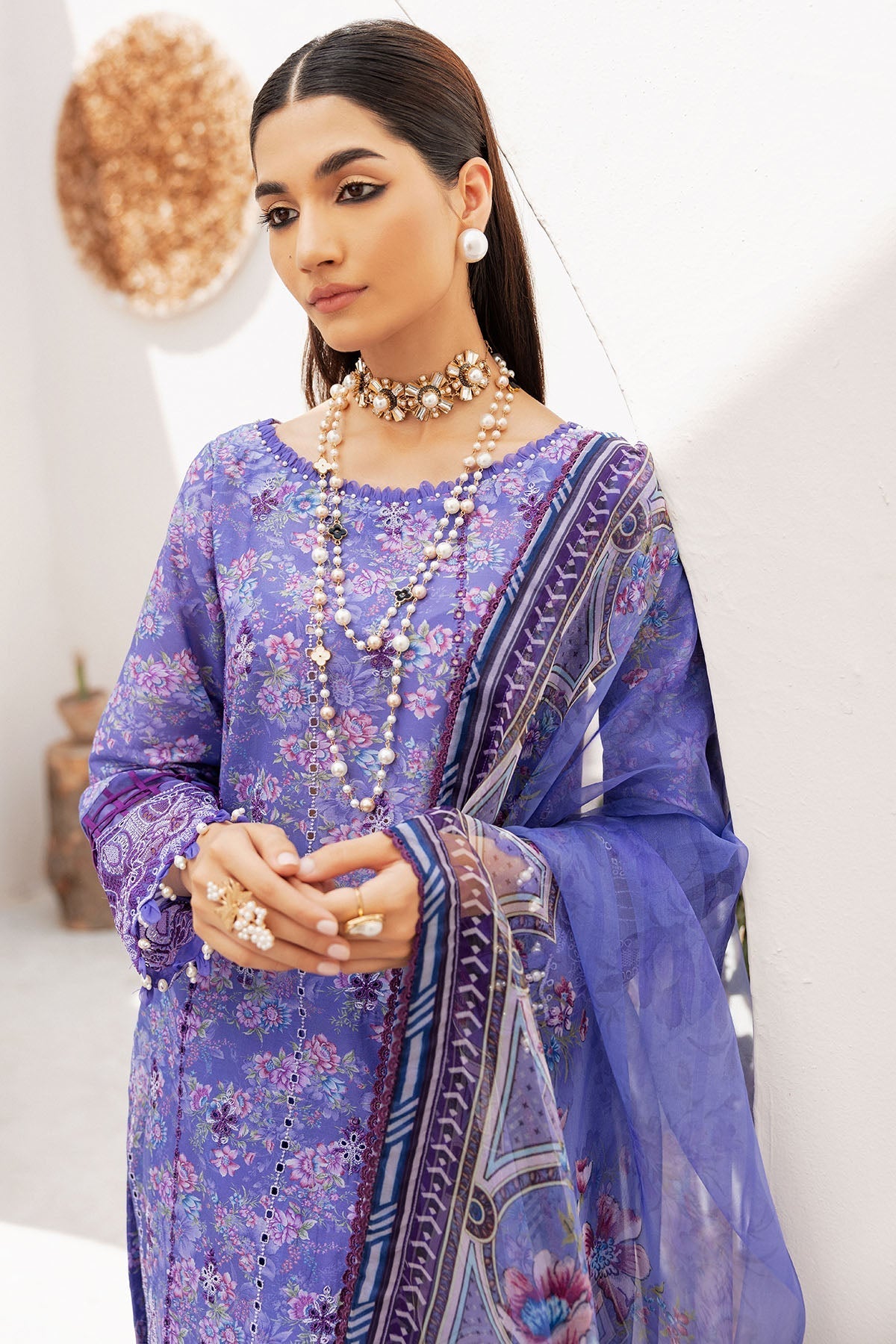 Motifz | Amal Lawn | 4724-ESRA
