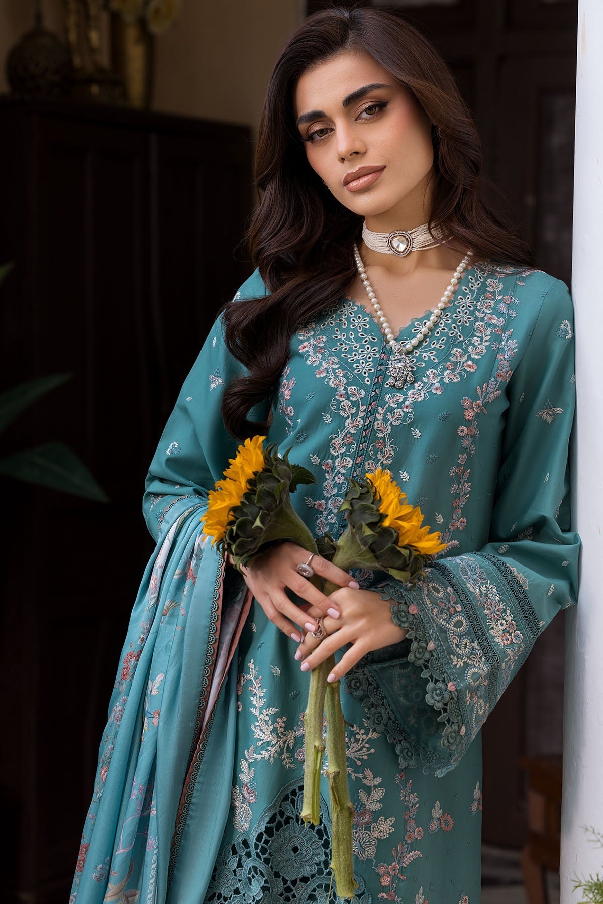 Motifz | Premium Lawn 26 | 5922