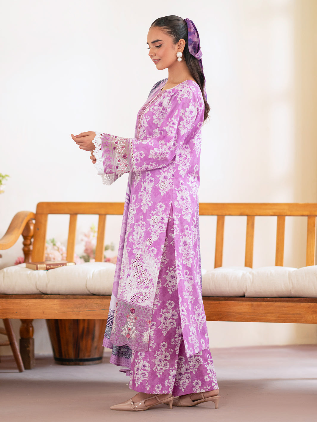 Mahnur | Leila Winter 24 | Fiona
