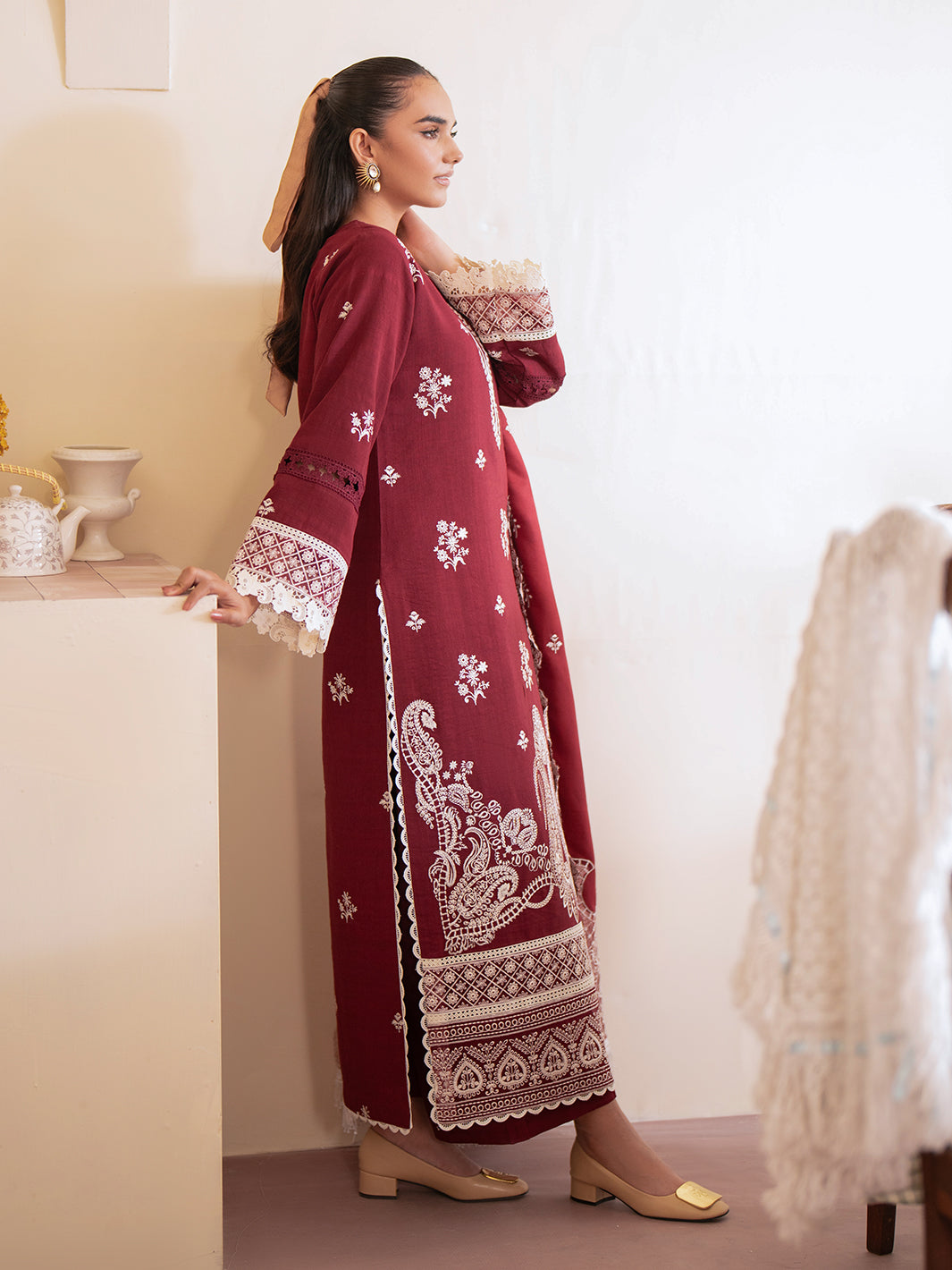 Mahnur | Leila Winter 24 | Selene