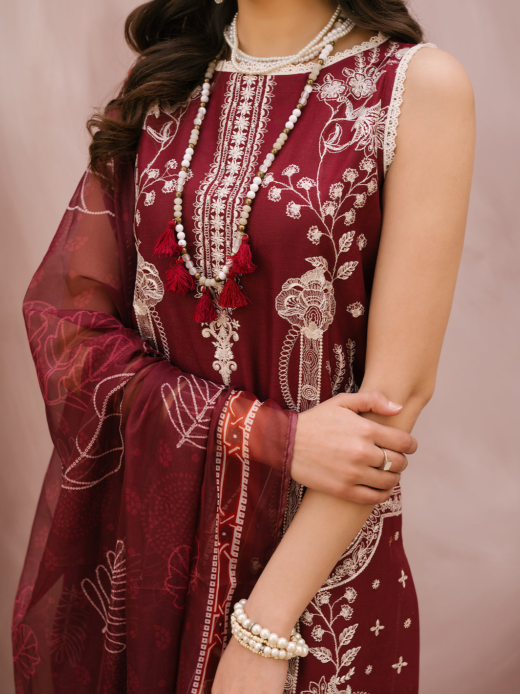 Mahnur | Masakali Luxury Lawn 24 | MK 02 - B