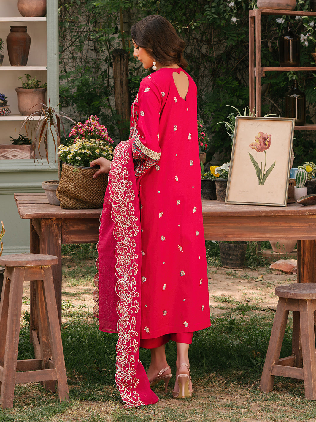 Mahnur | Masakali Luxury Lawn 24 | MK 06 - B