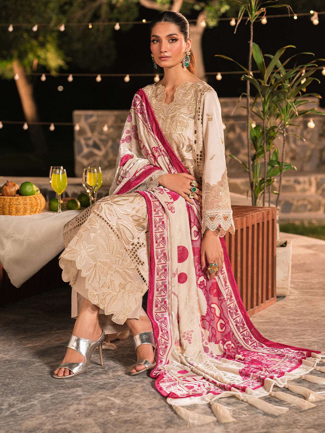 Mahnur | Nazakat Luxury Winter | VELIS