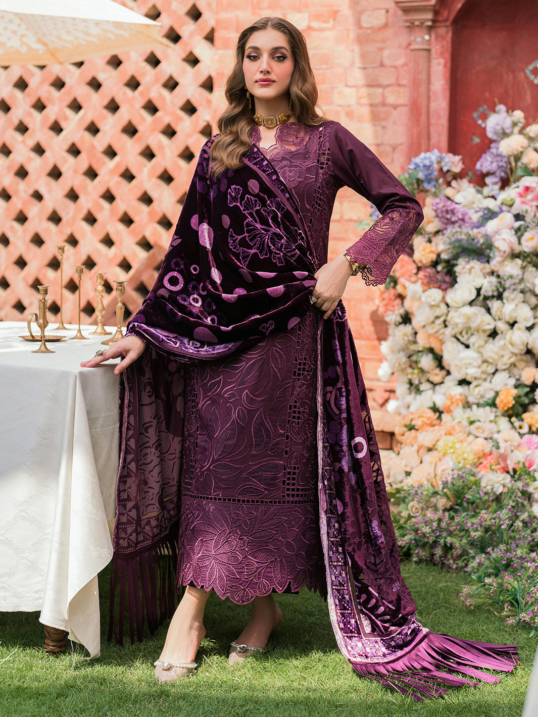 Mahnur | Nazakat Luxury Winter | ZARAE
